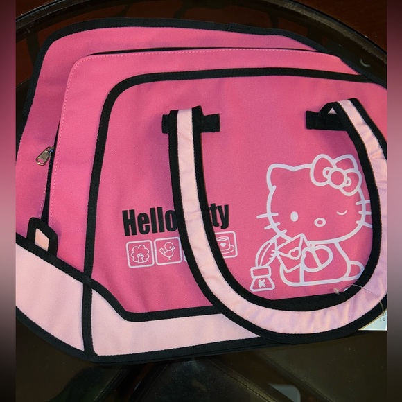 Hello kitty totes - Picture 4 of 4